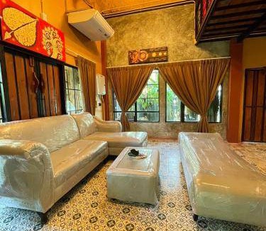 Si Sunthon Bed & Breakfast | 80 m² Bed and breakfast ∙ 4 guests