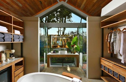 Maprao Island Resort | 900 m² Resort ∙ 4 bedrooms ∙ 127 guests