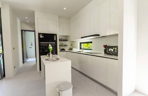 Choeng Thale Villa | Aileen Layan Villa 6 with Private Pool