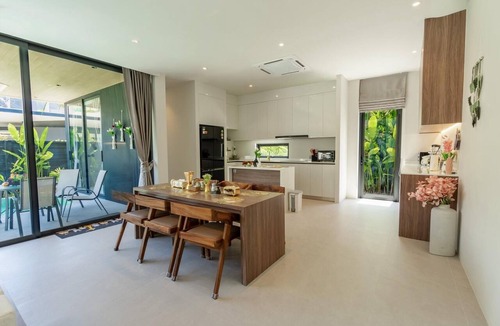Choeng Thale Villa | Aileen Layan Villa 6 with Private Pool