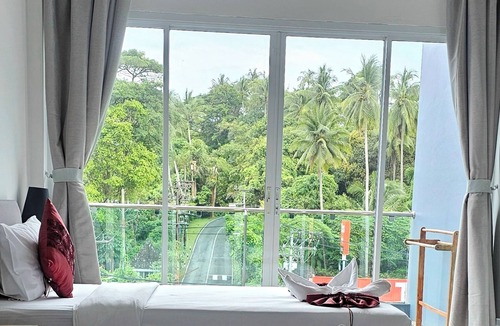 Cherngtalay Hotel | Am Surin Place