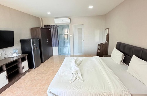 North Pattaya Hotel | Amaya Bloom Resort & Spa