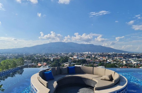 Chang Khlan Apartment | Astra Sky River Luxury Perfect For 5 People