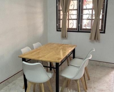 Betong House | Aunty P house
