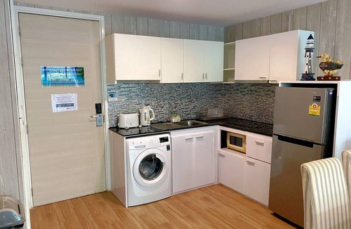 Khao Takiab Apartment | B109 Cozy 2-bedroom apartment with Playground near Beach