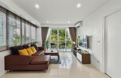 Karon Apartment | B6 - 1 Bedroom Serviced Apartment, with sea view Balcony and shared Pool, Karon