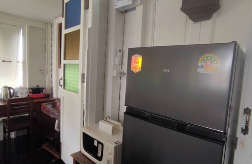 Ramkhamhaeng House | Baan Chay Klong-peaceful Canal Side2br Family Stay