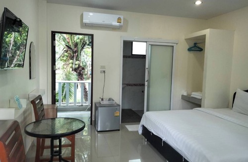 Thep Kasattri House | Baan Kalaya Garden