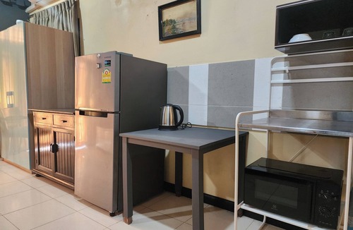 Thung Maha Mek Hotel | Baan Nara 15