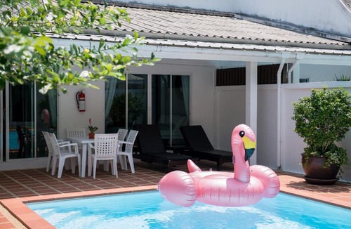Pa Klok Villa | Baan Promphun Pool Villa by BV