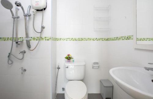 Ban Bo Han Hostel | Backpacker Street Airport Place