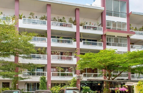 Thung Maha Mek Hotel | Bangkok Two Bedroom Apartment