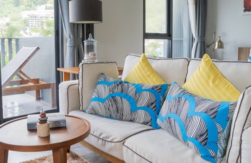 Patong Apartment | BEACH HOUSE Modern Condo 5min walk to Patong beach