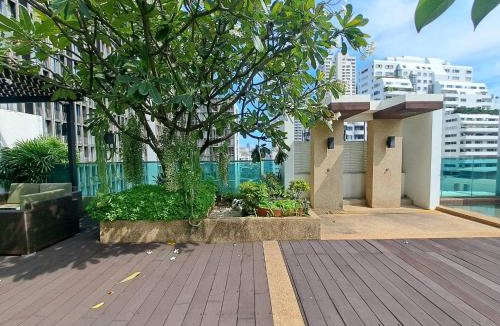 Asoke Apartment | Beautiful room, big balcony, near the mall