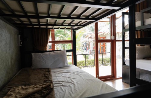 Ko Lanta Hostel | Blanco Hostel Lanta 18 to 35