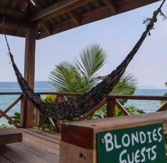 Koh Rong Apartment | Blondies Koh Rong Villa