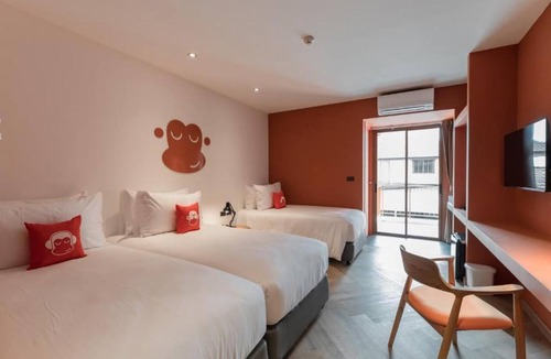 Saen Suk Hotel | BLU Monkey Hub & Hotel Bangsaen
