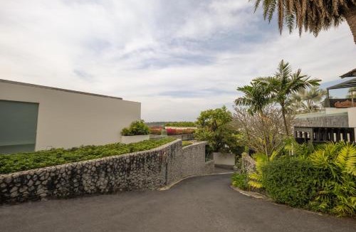 Cherngtalay Villa | Bluesiam Villa - SHA Certified