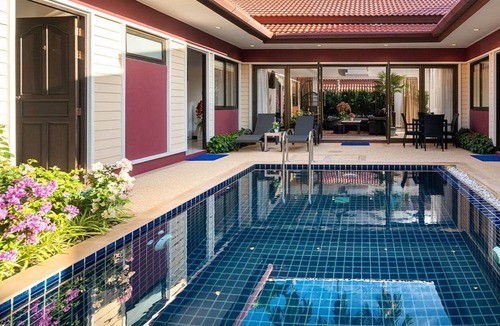Pa Klok Villa | Boutique Resort Private Pool Villa