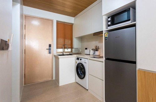 Bophut Apartment | Bright 1BR Condo Pool Gym Easy Access C269