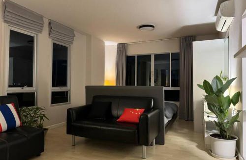 Kathu Apartment | Bright and comfort apartment