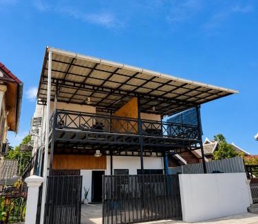 Luang Prabang House | Casa Primera