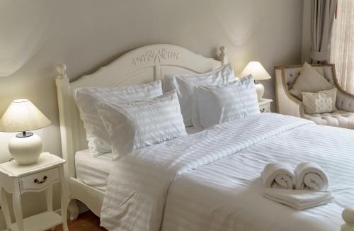 Khaem Son Apartment | CastellStay