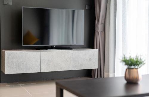 Kathu Apartment | Central Hill View 2BR Apartment A616 D