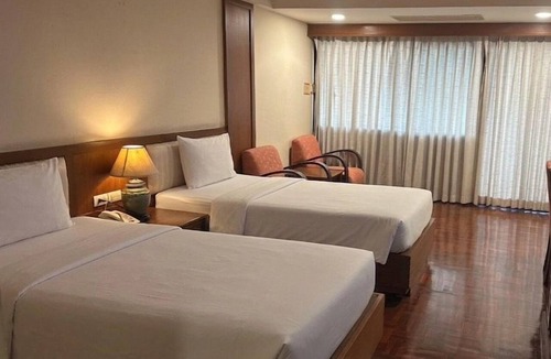 Kamphaeng Phet Hotel | Chakungrao Riverview