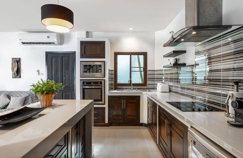 Rawai Villa | Champagne - 3 Bedrooms, Rawai - Phuket