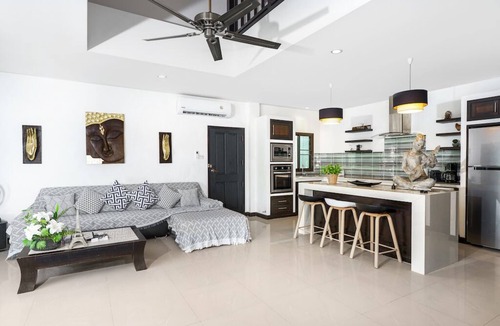 Rawai Villa | Champagne - 3 Bedrooms, Rawai - Phuket