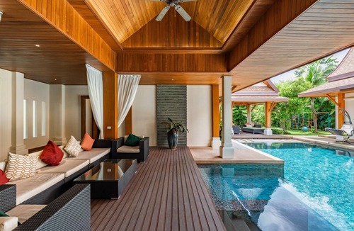 Rawai Villa | Champagne Villa, Luxurious Tropical Pool Villa