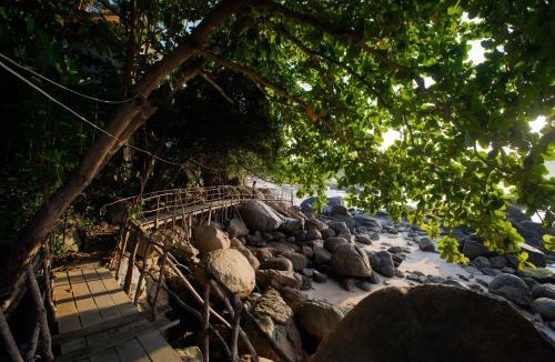 Satun Resort | Chareena Hill Beach Resort