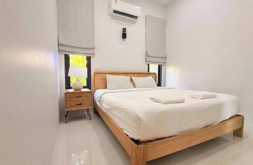 Srithanu Resort | Charming 3-Bedroom Villa with Rare Outdoor Pool