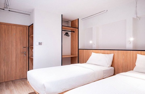 Wang Burapha Phirom Hotel | Charoen One