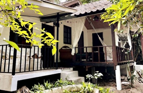 Baan Tai House | Chestnuts Lodge