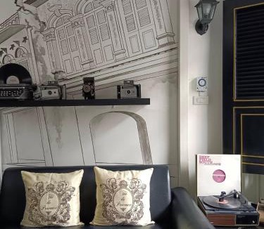 Old Phuket Town House | Chino Town Gallery Alley - SHA Plus