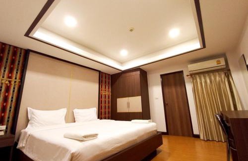 Chang Khlan Hotel | CHORLADA LANNA HOTEL