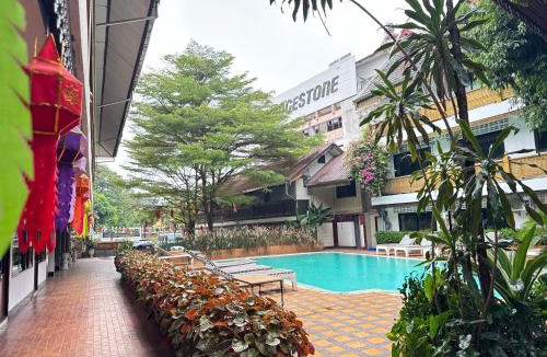 Old City Hotel | Collection O Lai Thai Guesthouse