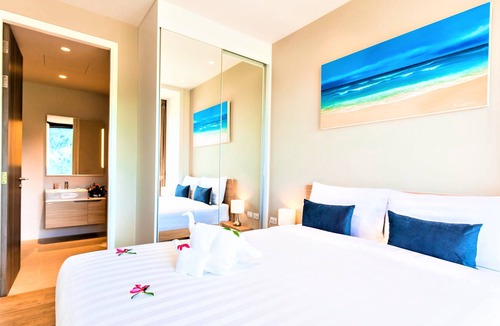Cherngtalay House | Contemporary 2 BR Suite |GYM-Balcony-Sauna-Kitchen