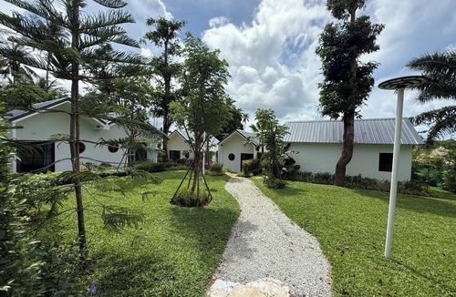 Chalong House | Cozy 1-bedroom bungalow in perfect Phuket with AC included