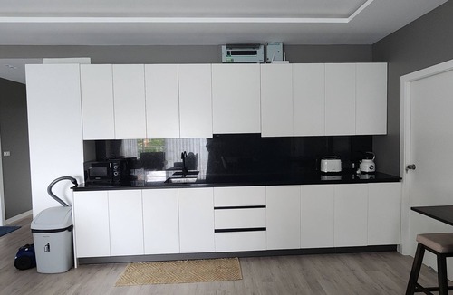Talat Yai Condo | Cozy 3-bedroom condo with AC & Big balcony, nice view in PK Town
