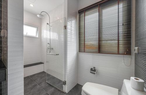 Bang Lamung Villa | Cozy Breeze Pool Villa Pattaya
