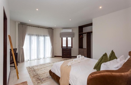Bophut Hills Villa | Cozy design house with Swimmingpool and Garden Esrah Home