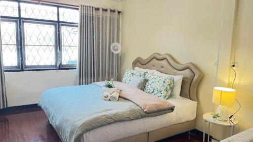 Bang Kapi House | Cozy Stay , 5 mins walk to MRT Bang kapi