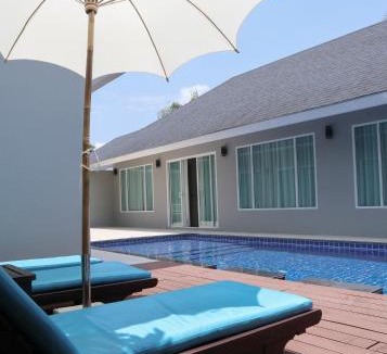 Thep Kasattri Villa | De palm poolvilla