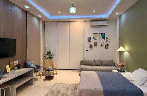 Ban Lo Long House | Ellie House Phuket Old Town