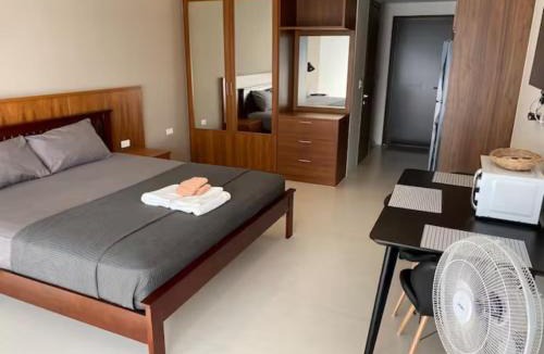 Mae Pim Apartment | Escape BestFamily Condo 1st Beach line