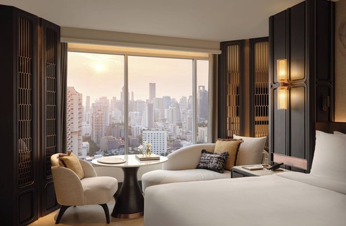 Bangkok Central Business District Hotel | Fairmont Bangkok Sukhumvit