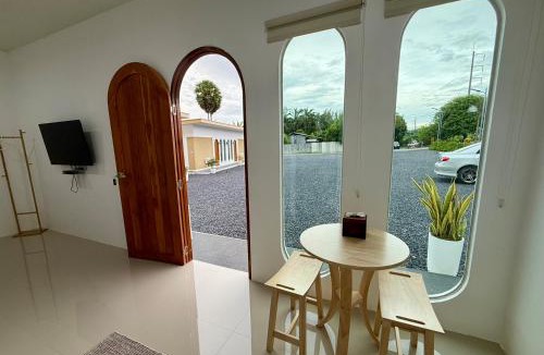 Bo Saen Hotel | Farinda Resort